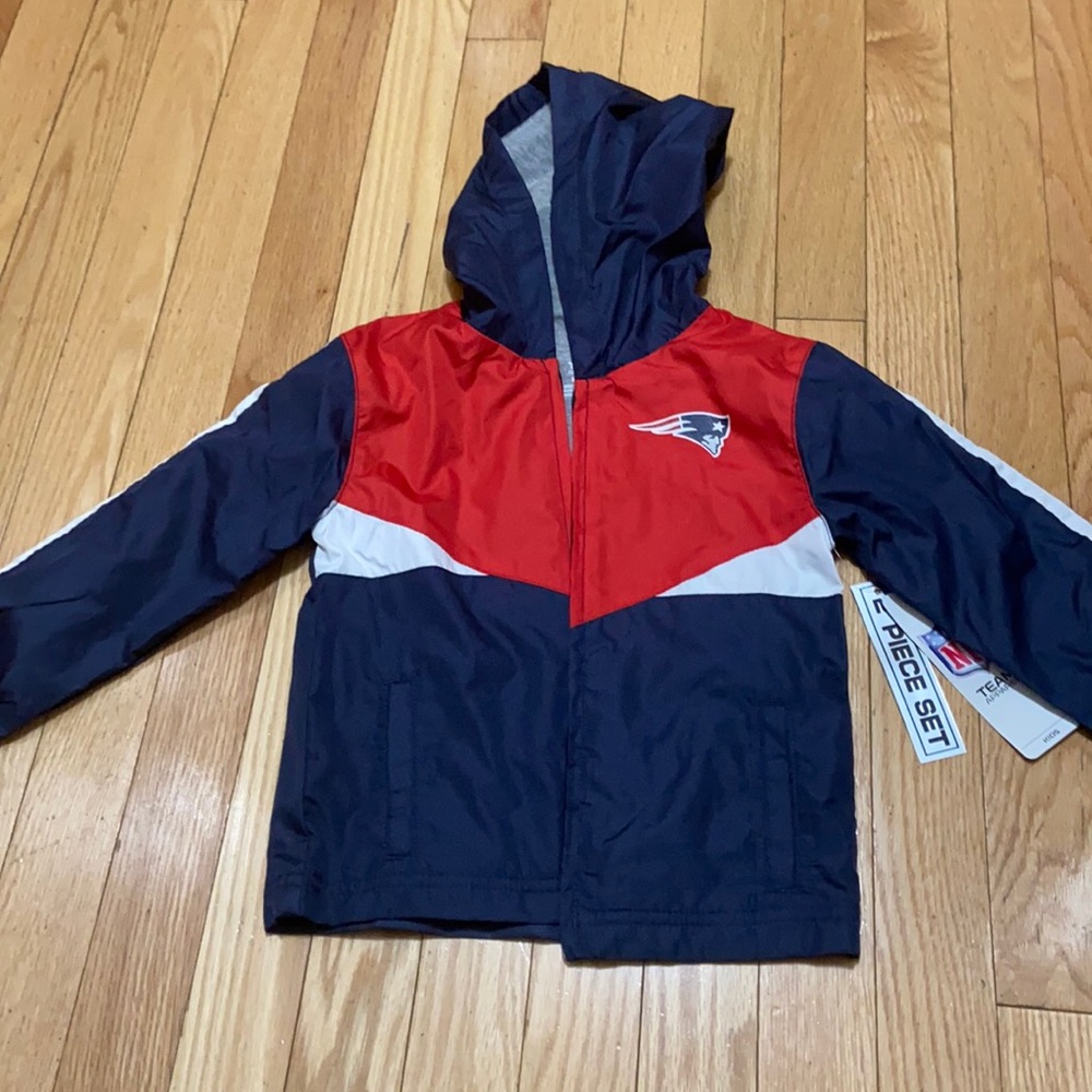 NWT Patriots 2 piece Outfit